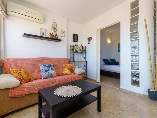 Short Break Apartment In トレモリノス 0*,  スペイン